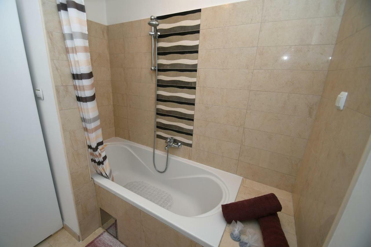 Apartment Libra With Sea View โอปาติยา ภายนอก รูปภาพ